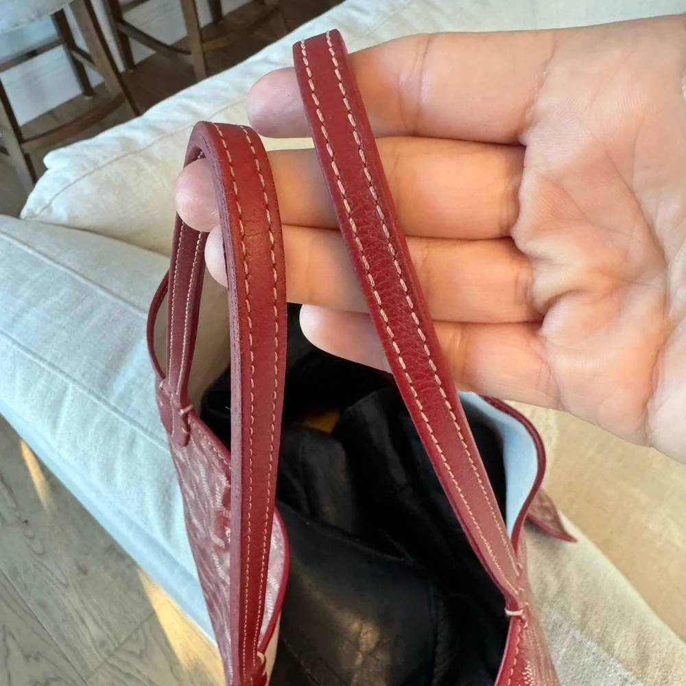 Authentic Goyard St. Louis Tote GM Red + Pouch | Classic Chevron Canvas - Picture 4 of 13